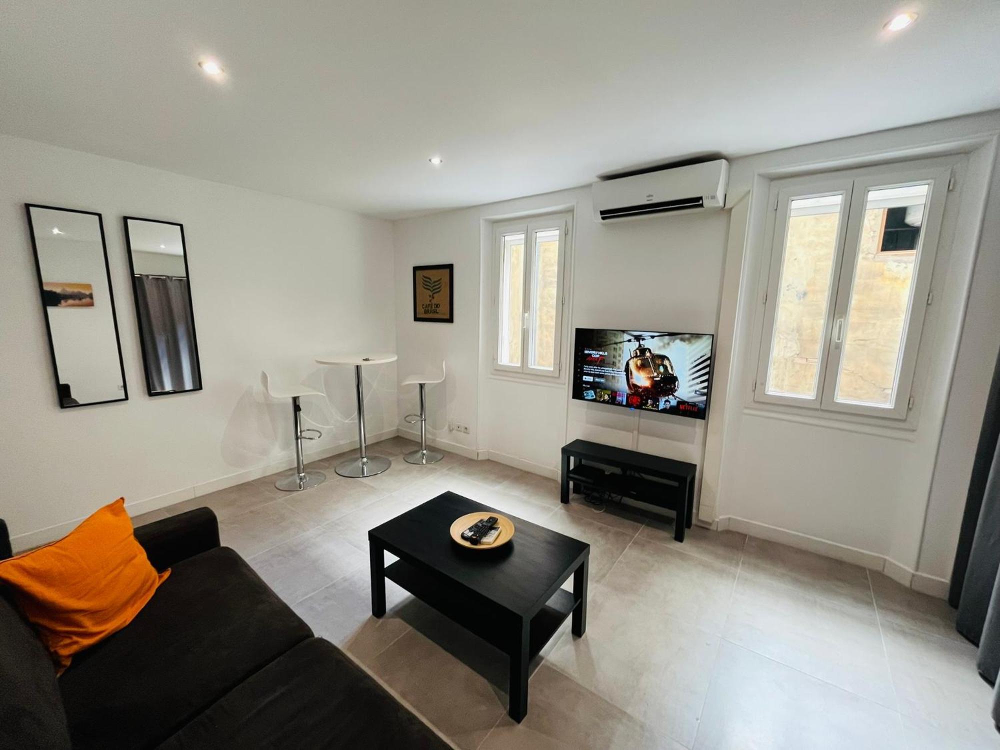 Le Paradis - Vieux Port, Avec Climatisation Apartament *